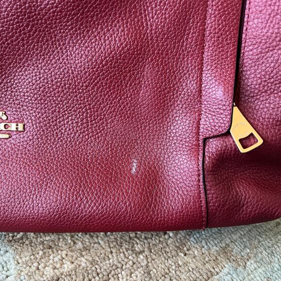 Coach Large Scout Hobo in Red H1573 - Picture 10 of 13